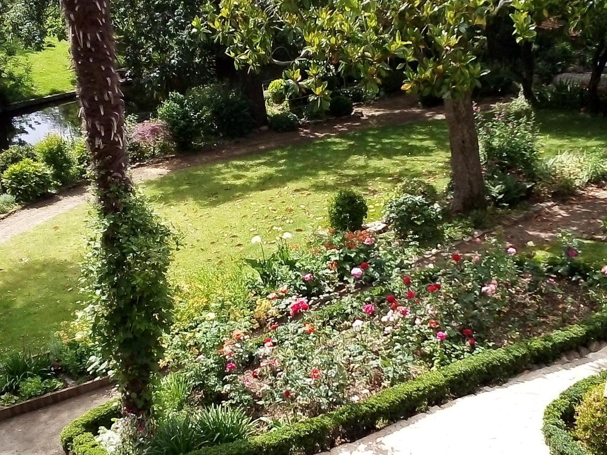 몽테규 Les Cedres B&B 외부 사진