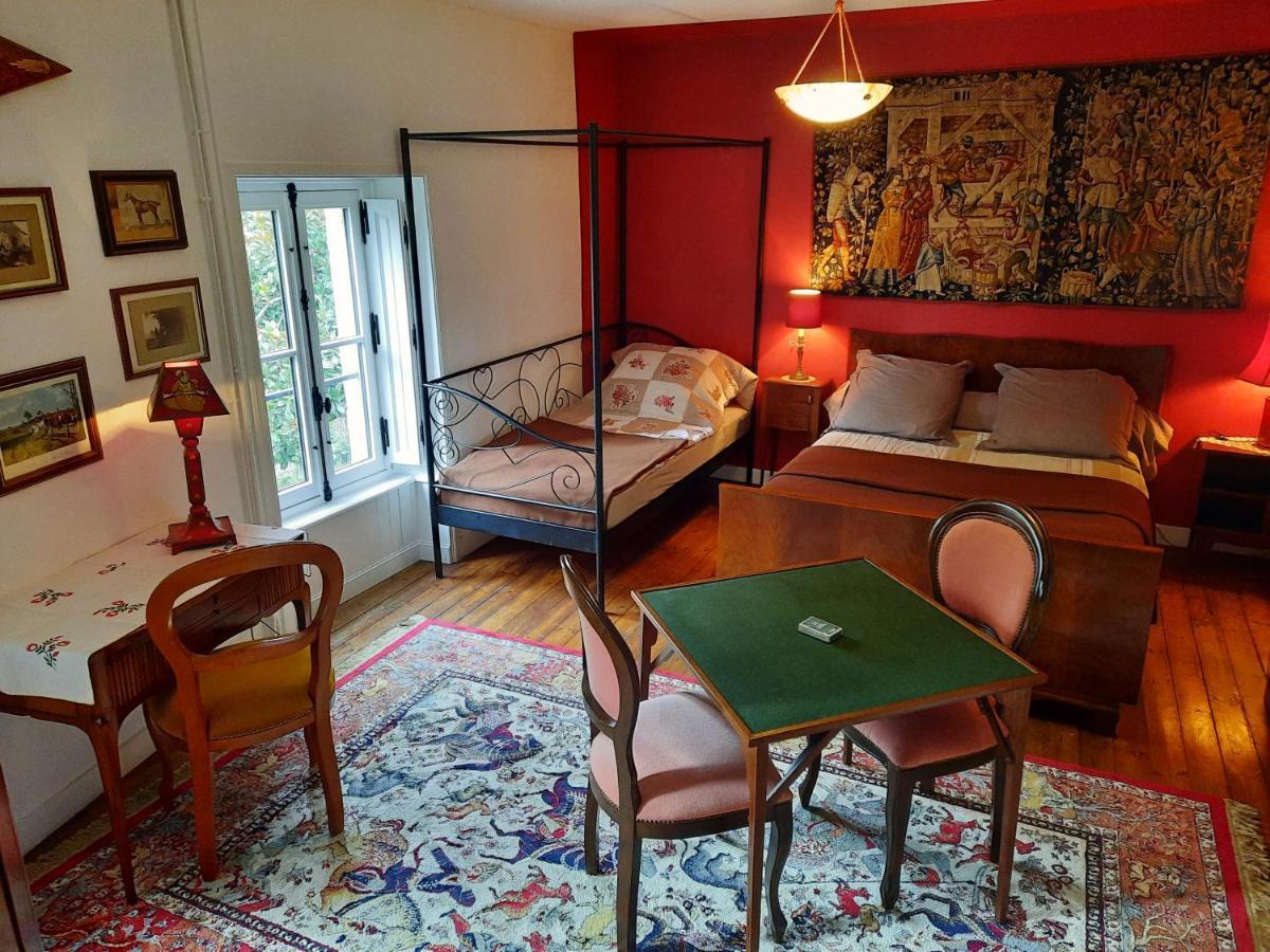 몽테규 Les Cedres B&B 외부 사진